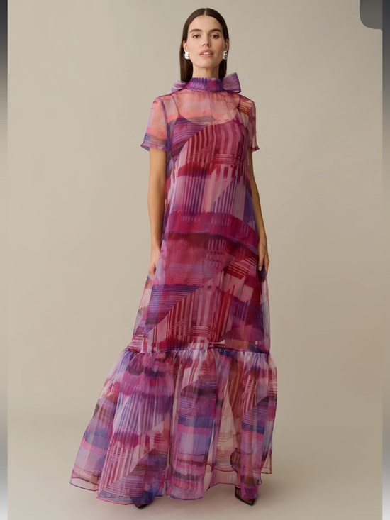 Caara Dresses & Skirts - NWT CAARA Melody Watercolor Organza Dress Few Moda Size Small